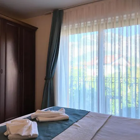 Taş Göcek Oda ve Kahvaltı Fethiye